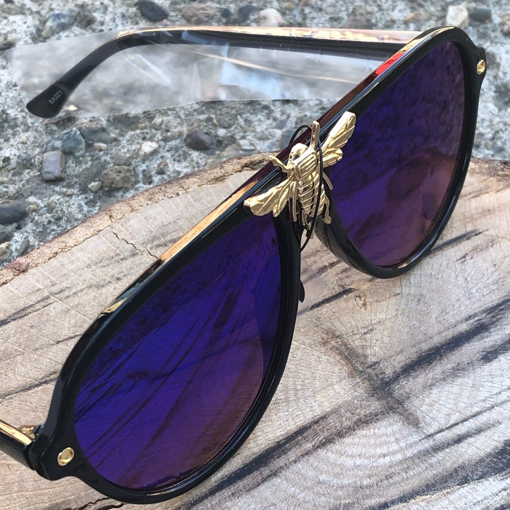 Oversized Mirrored Bee Sunnies Sunset Sunglasses - Picture 3 of 3